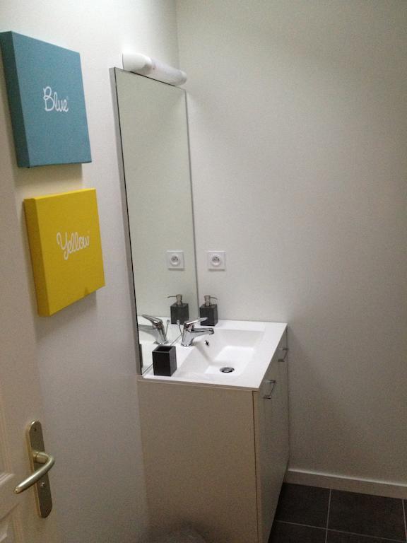 Apartamento Le Seven Burdeos Habitación foto